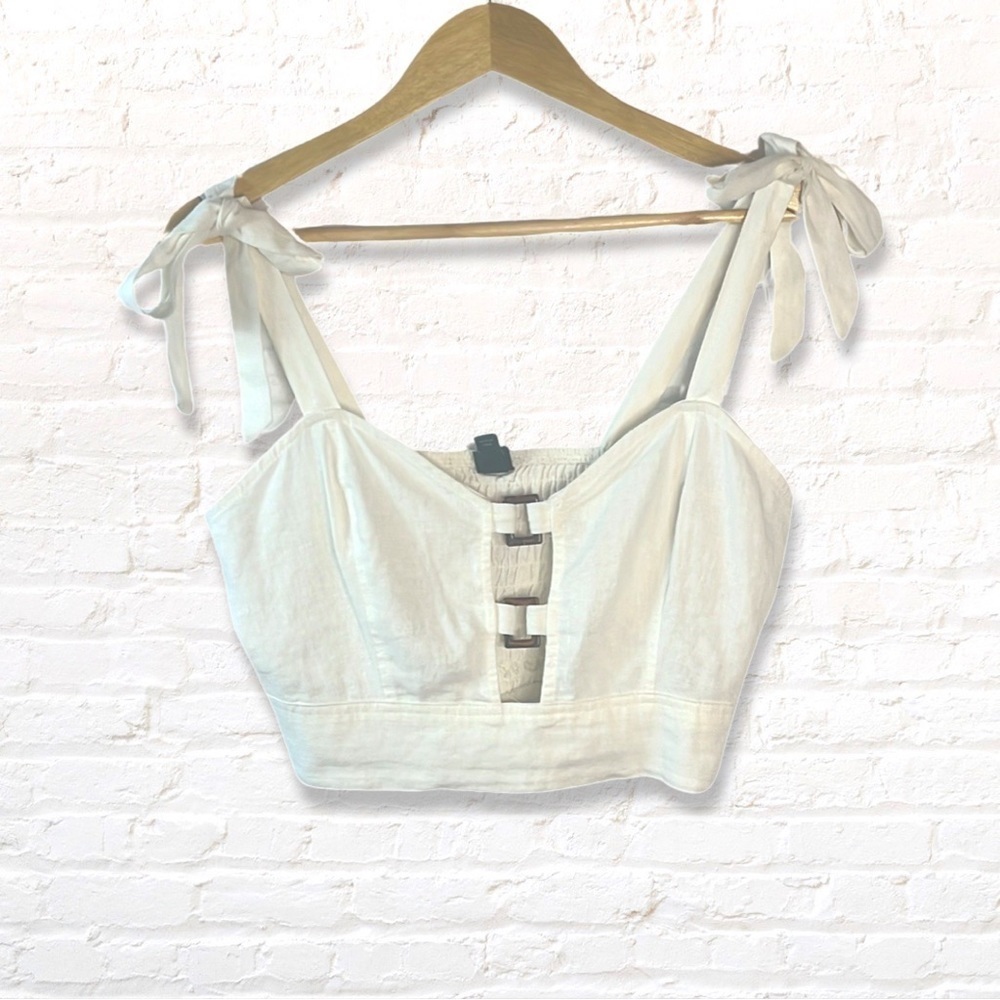 Wild Fable Cream  Buckle Accent Cropped Linen Tank Top Size Medium - Picture 10 of 10